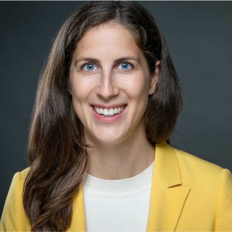 Sophie Zielcke, Grover