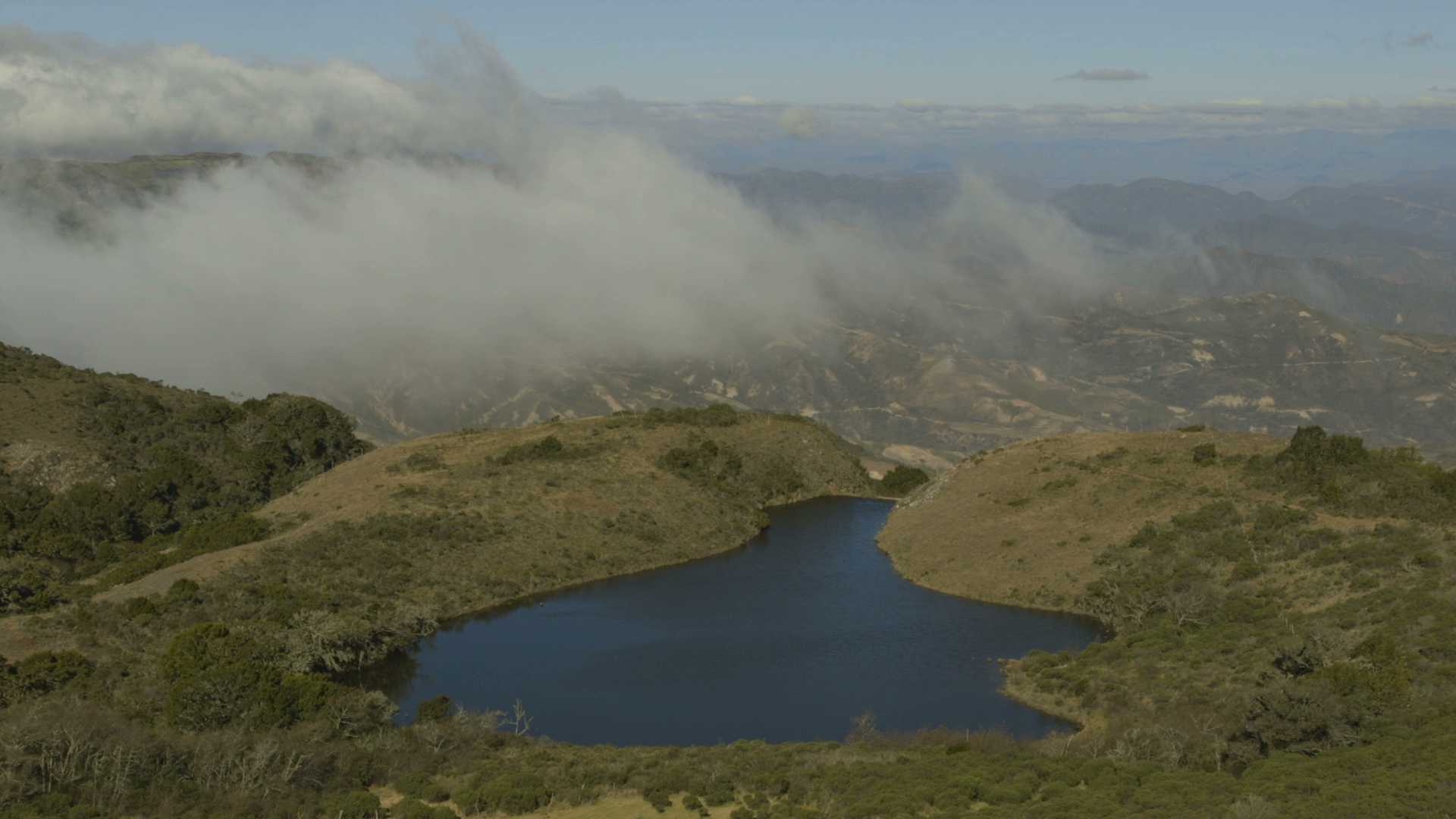 In the Valles Crucenos region